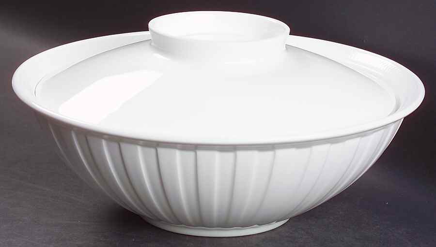 Night and Day White Oval Covered Vegetable by Wedgwood-1