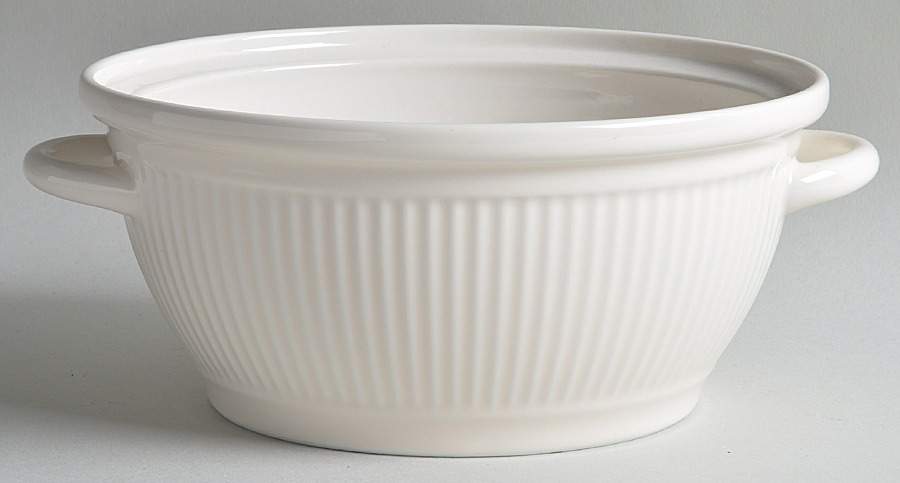 Windsor 1 Qt Round Casserole No Lid by Wedgwood-1
