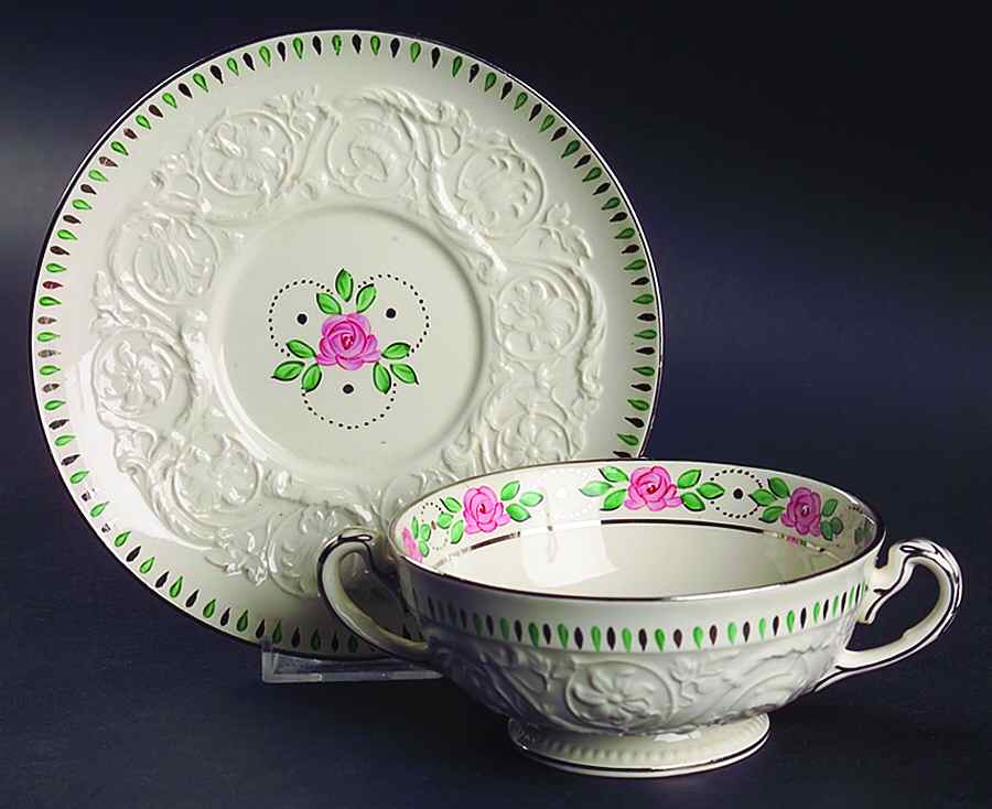 AM8094 Footed Cream Soup Bowl & Saucer Set by Wedgwood-1