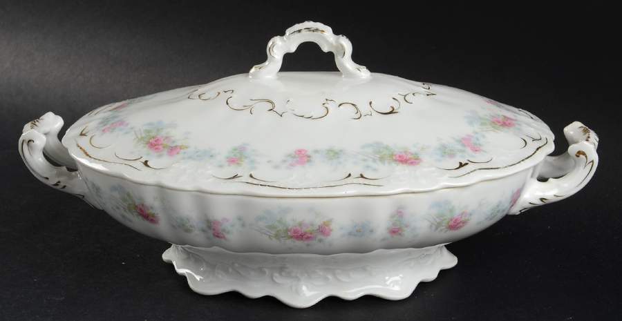 1348 Oval Covered Vegetable by Weimar-1