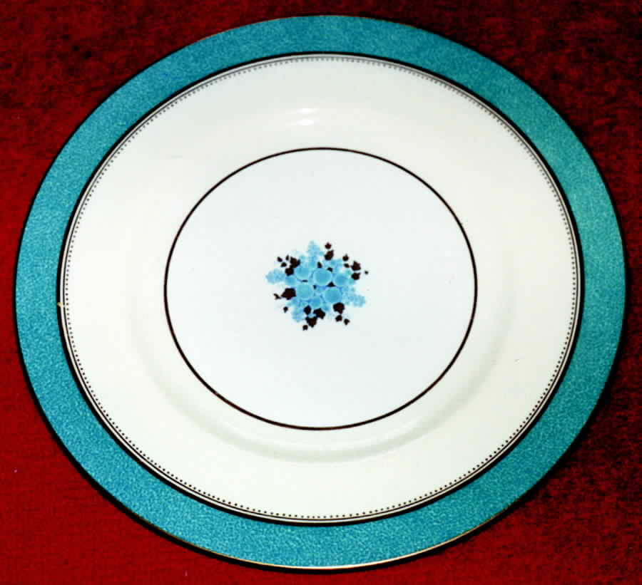 W3745 Dinner Plate by Wedgwood-1
