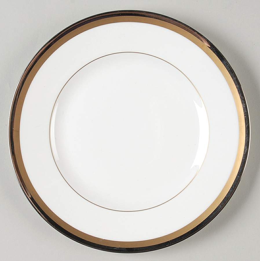 Dunmore Salad/Dessert Plate by Waterford China-1