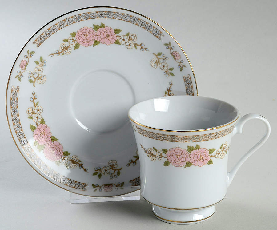 WHJ4 Footed Cup & Saucer Set by White Jade-1