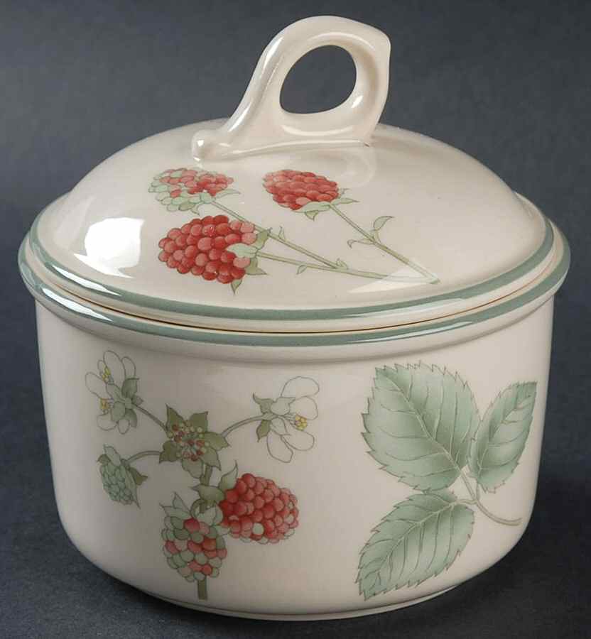 Raspberry Cane (Trim On Edge) Sugar Bowl & Lid by Wedgwood-1