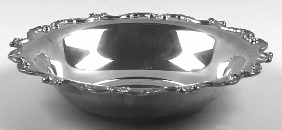 La Reine (Silverplate, Hollowware) Medium Round Vegetable Bowl by Wallace Silver-1