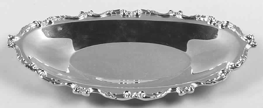 La Reine (Silverplate, Hollowware) Silverplate Bread Tray by Wallace Silver-1