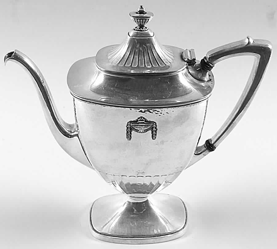 Buckingham (Silverplate, 1924, Hollowware) Silverplate Coffee Pot by Wallace Silver-1