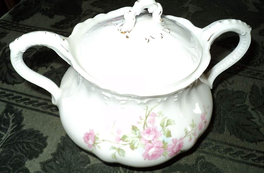 6481-HT Sugar Bowl & Lid by Weimar-1