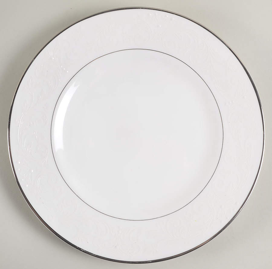 Baron's Court Salad/Dessert Plate by Waterford China-1