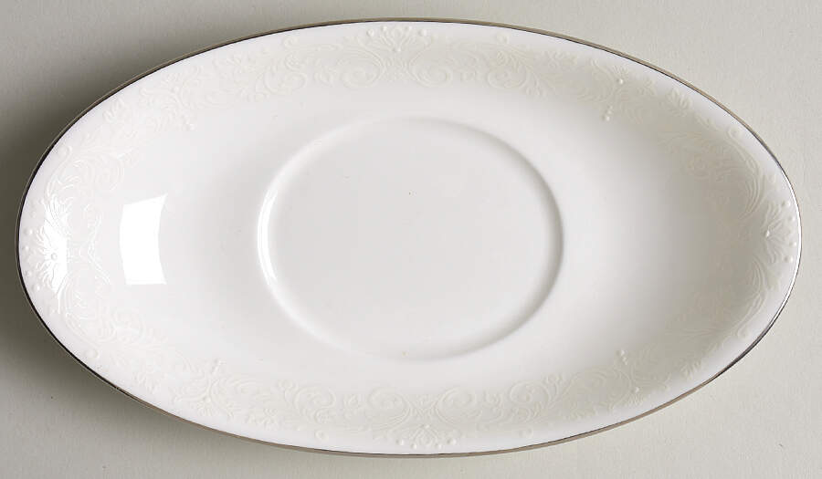 Baron's Court Underplate for Gravy Boat by Waterford China-1