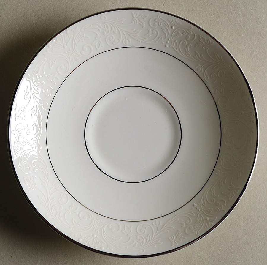 Baron's Court Saucer by Waterford China-1