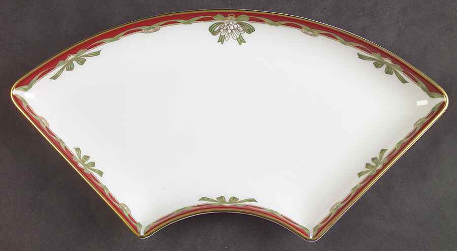 Holiday Ribbons Lazy Susan-Side Dish by Waterford China-1