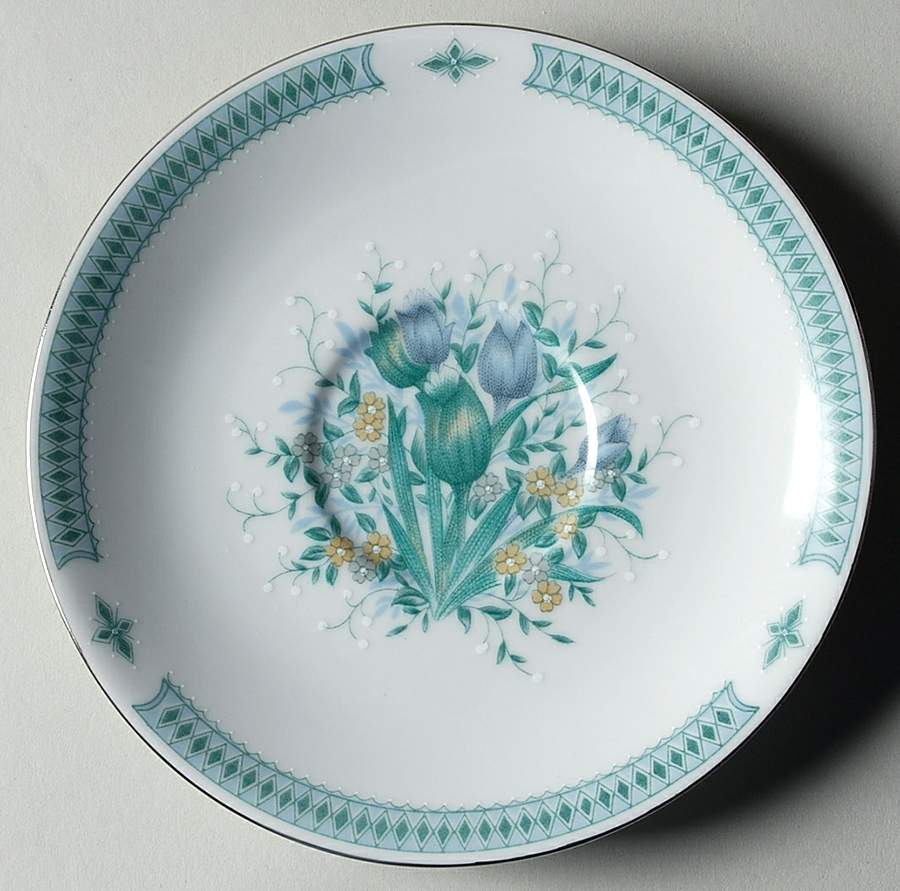 WHJ5 Saucer by White Jade-1