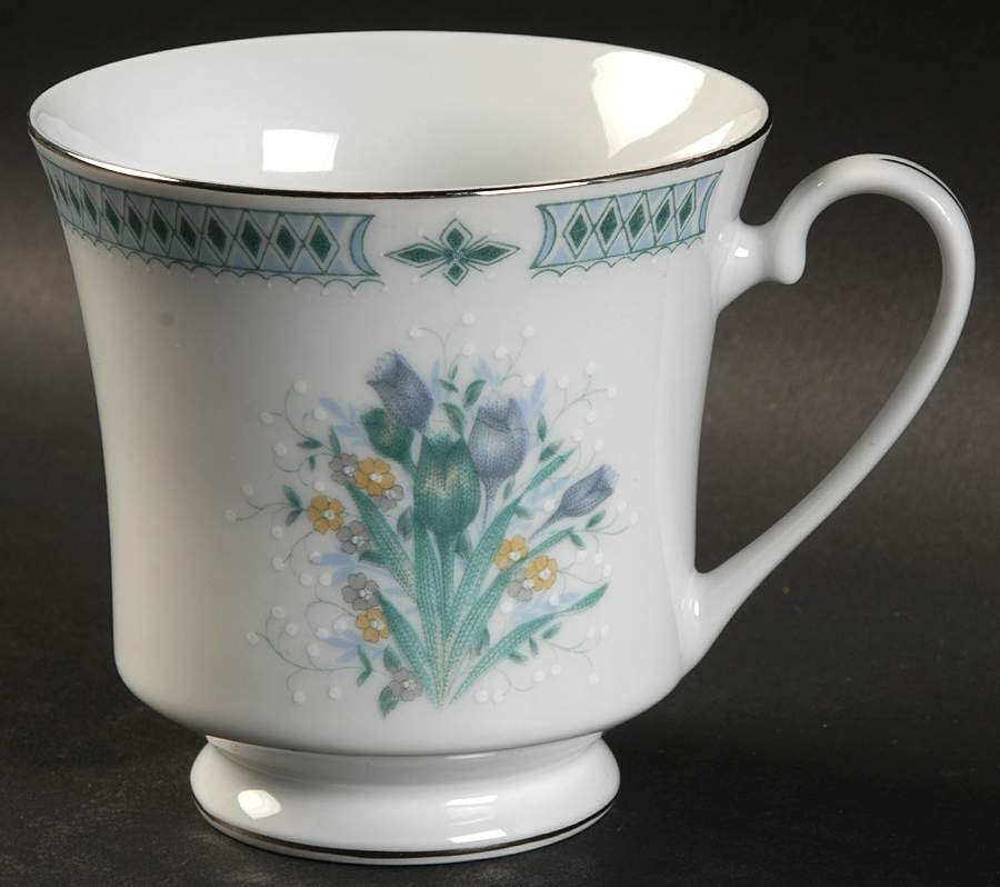 WHJ5 Footed Cup by White Jade-1