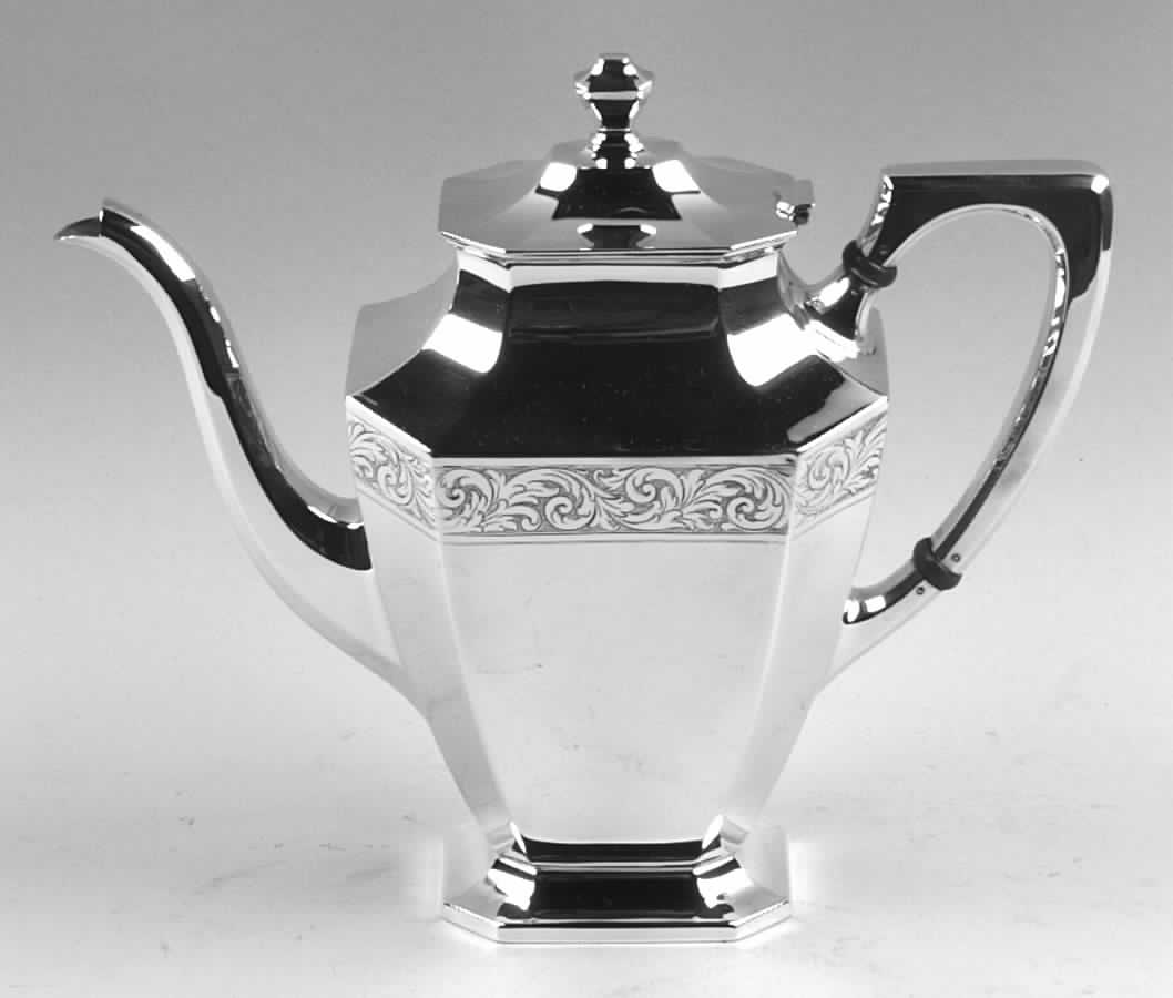 Somerset-Engraved (Sterling, Hollowware) Coffee Pot by Wallace Silver-1