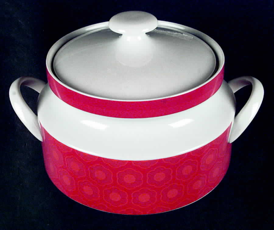 RXH68 Round Covered Vegetable by Retsch & Co-1