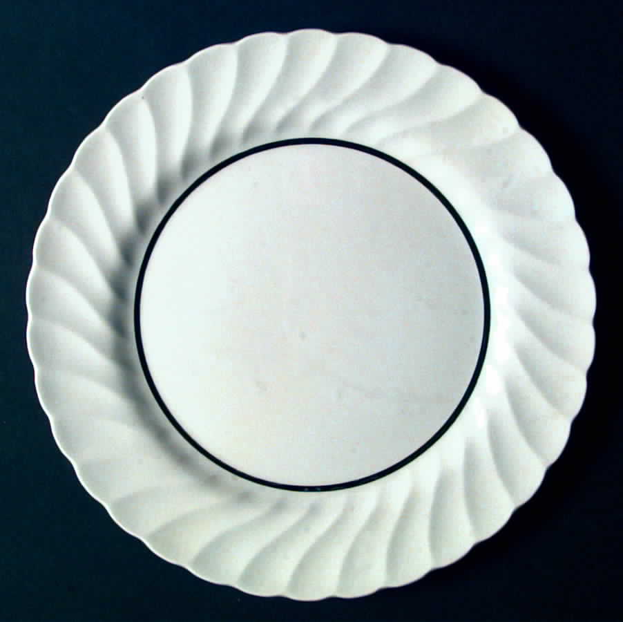 WOO57 Dinner Plate by Wood & Sons-1