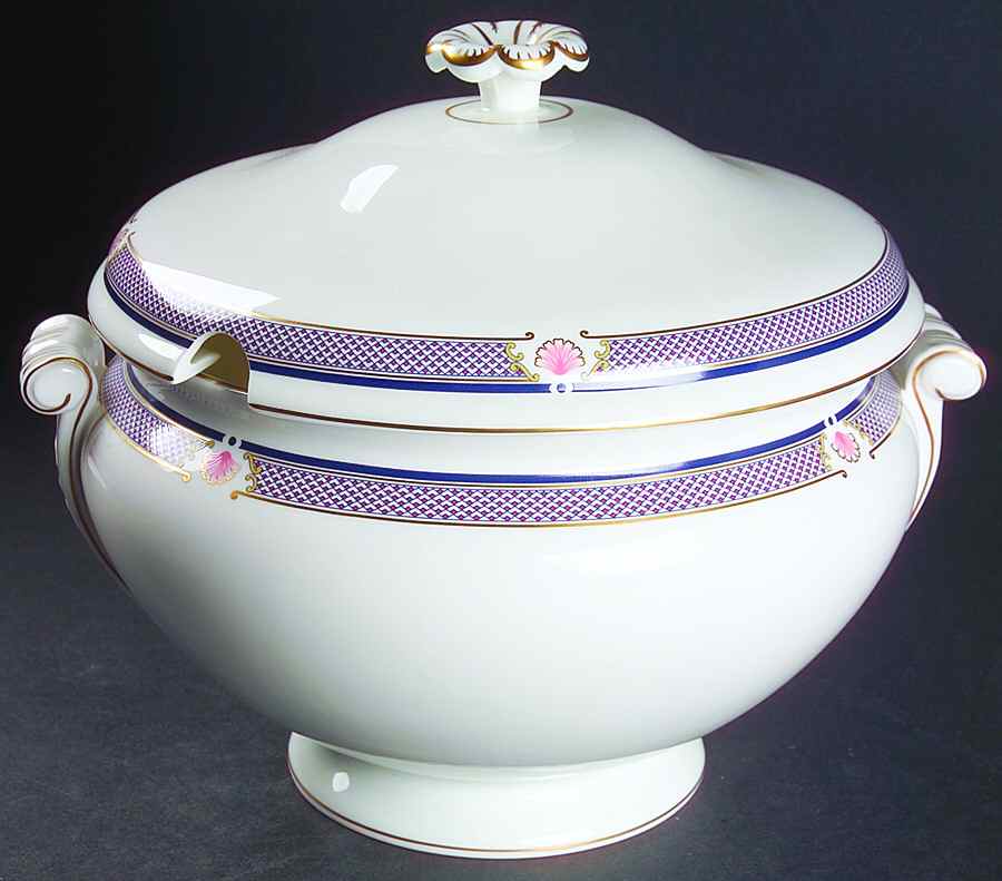 Waverley (Restaurant, Metallised) Tureen &  Lid by Wedgwood-1