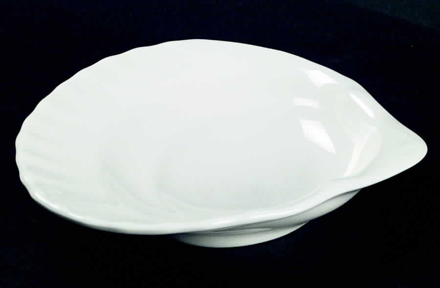 Insignia (Restaurantware, Hotel) Small Shell Shaped Dish by Wedgwood-1