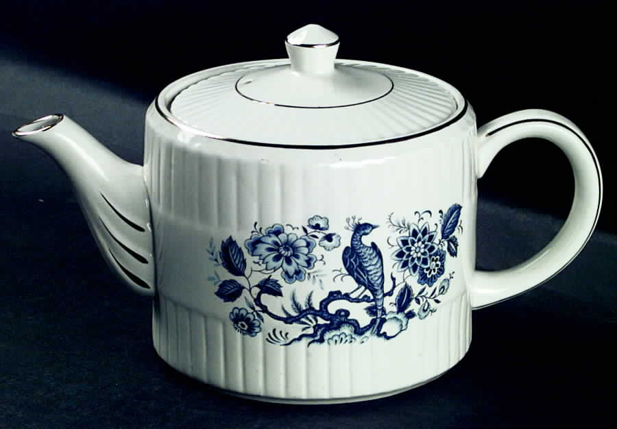 342 (Gold Trim) Teapot & Lid by Wood & Sons-1
