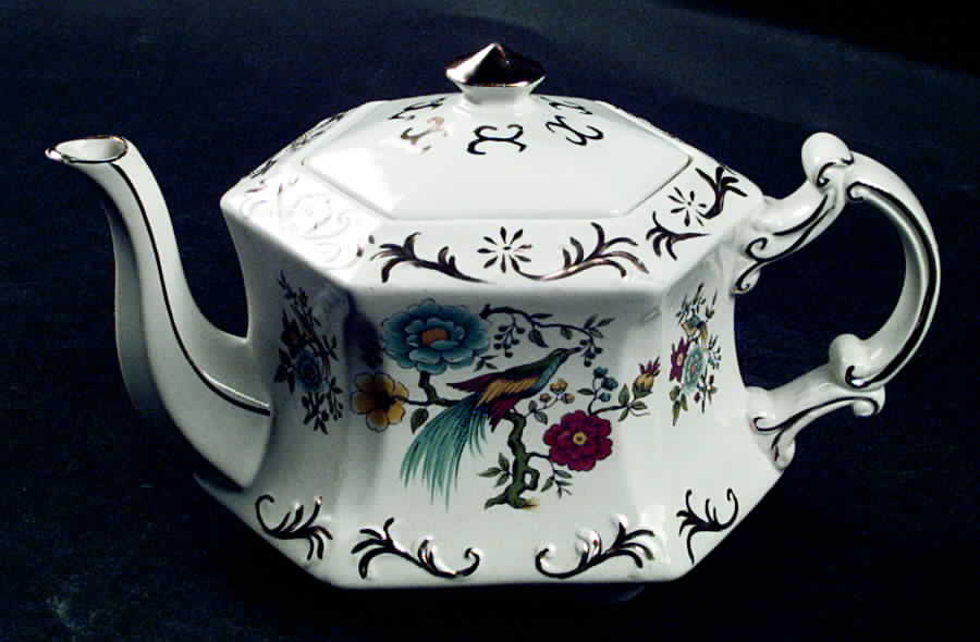 887 Teapot & Lid by Wood & Sons-1