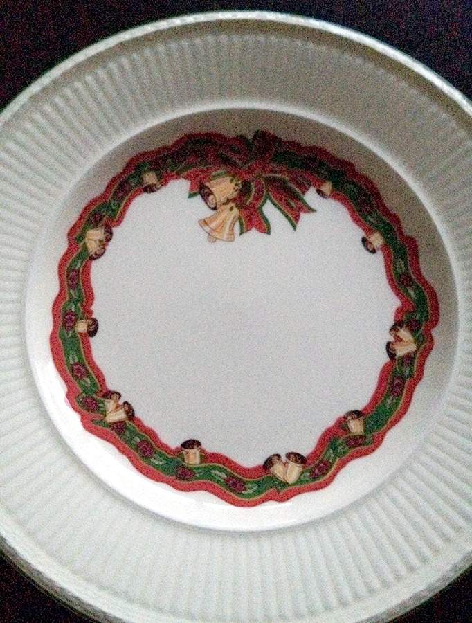 Christmas Time Dinner Plate by Wedgwood-1