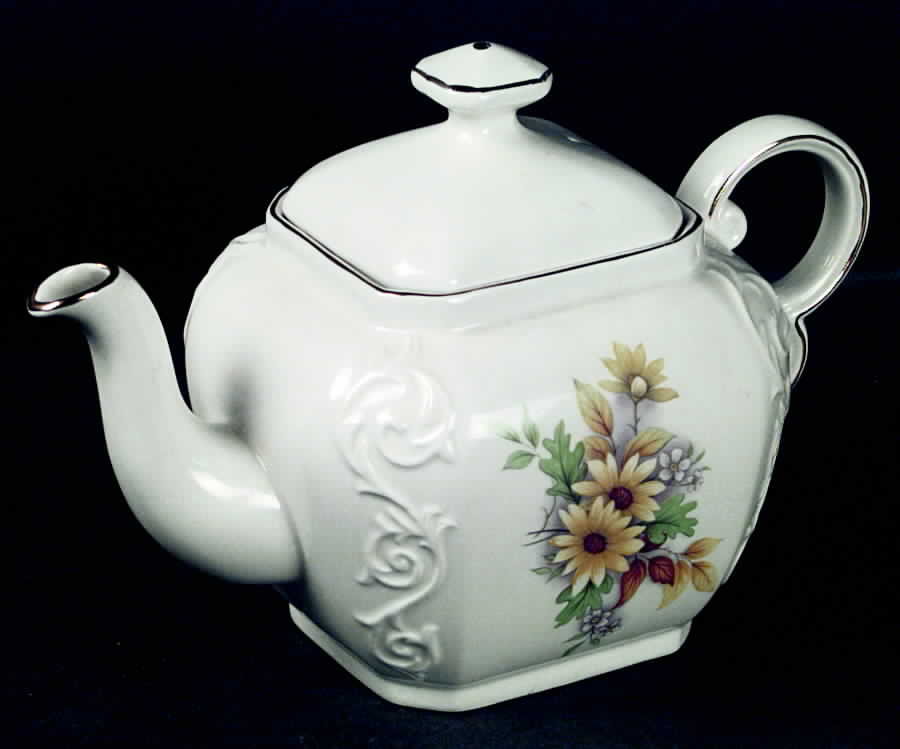 WOO62 Teapot & Lid by Wood & Sons-1