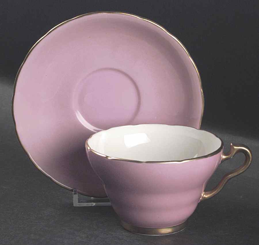7432-6 Footed Cup & Saucer Set by Wellington (England)-1