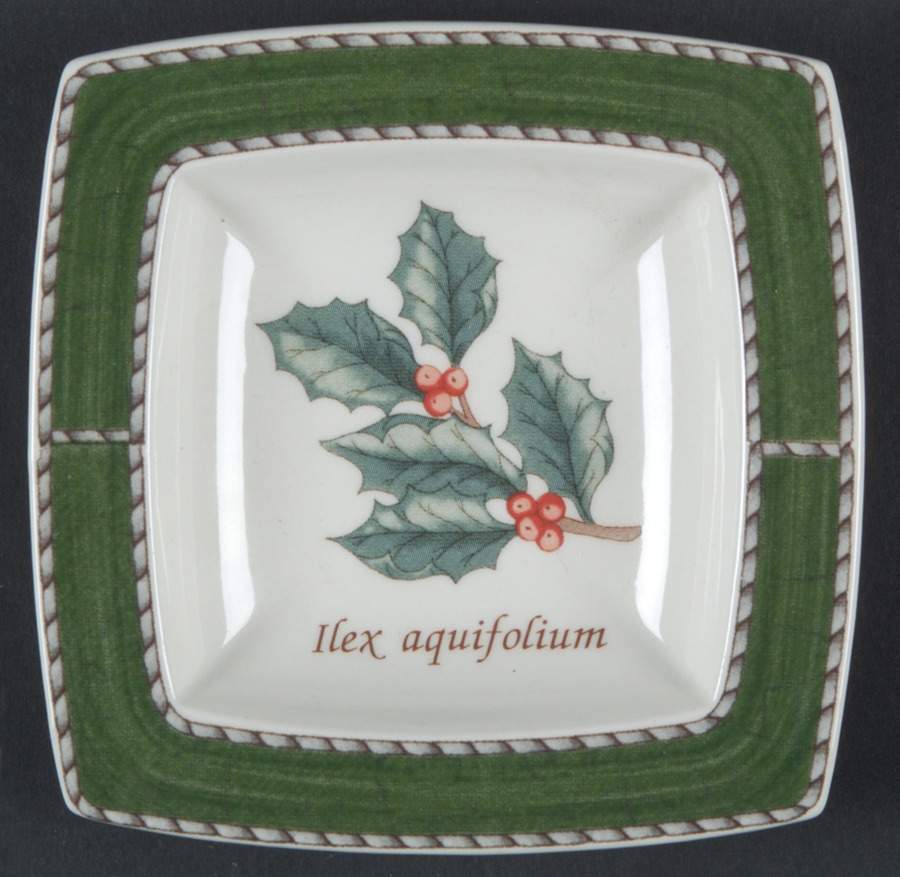 Sarah's Garden Christmas Green Sweet Meat Dish 4" by Wedgwood-1