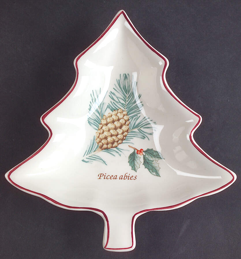 Sarah's Garden Christmas Red 1 Part Medium Tree Shaped Dish by Wedgwood-1