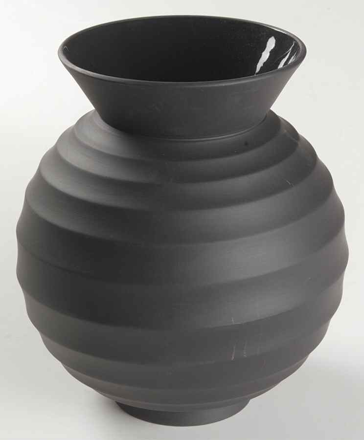 Nick Munro Jasper Collection Black 9" Vase by Wedgwood-1
