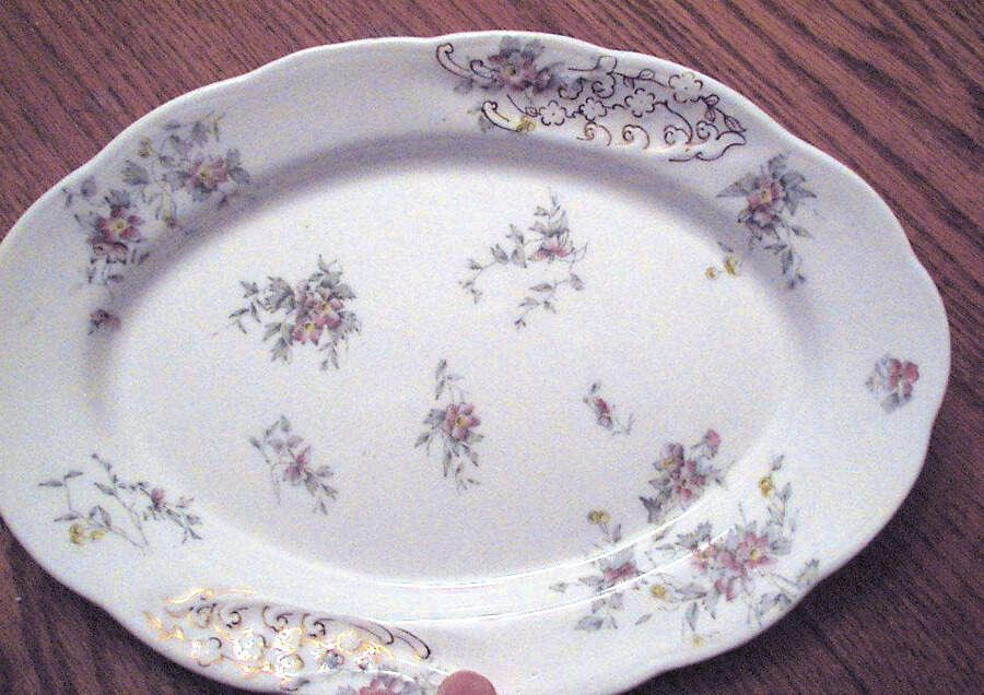 WAR105 13" Oval Serving Platter by Warwick-1