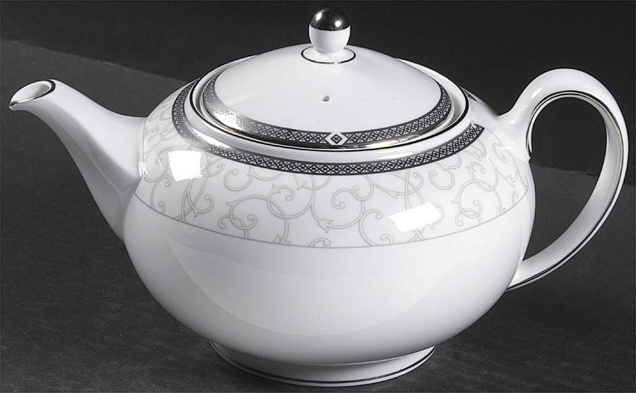 Celestial Platinum Teapot & Lid by Wedgwood-1