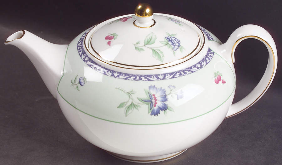 Meadow Field Teapot & Lid by Wedgwood-1