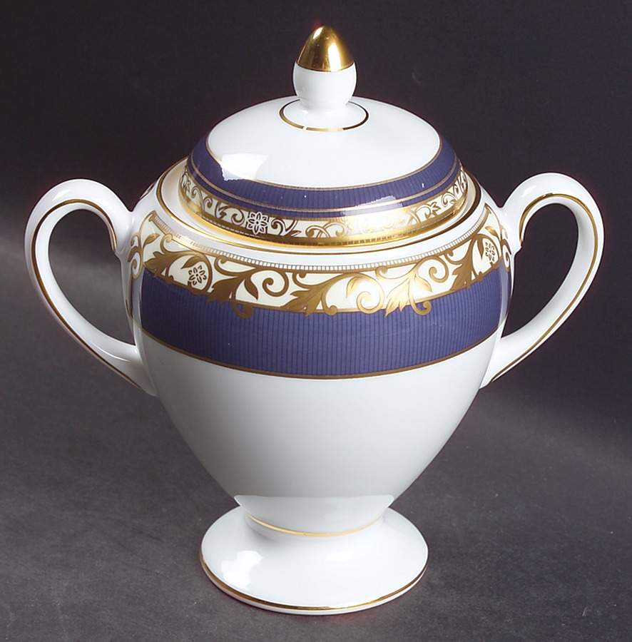 Rococo Globe Shape Sugar Bowl & Lid by Wedgwood-1