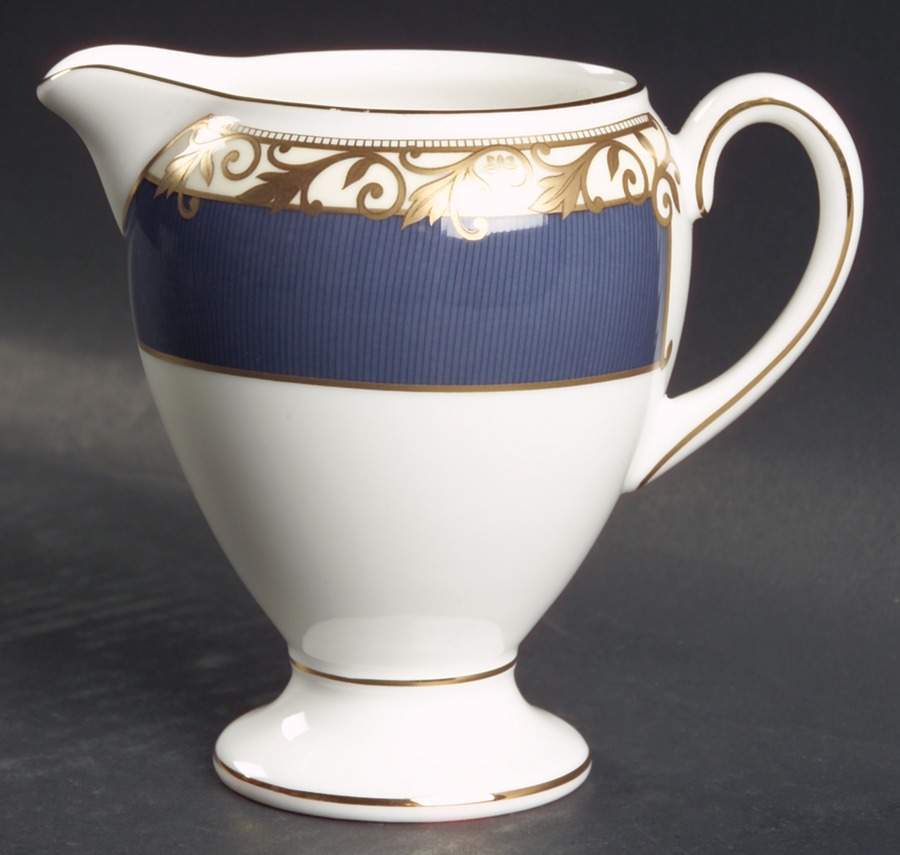 Rococo Globe Shape Creamer by Wedgwood-1