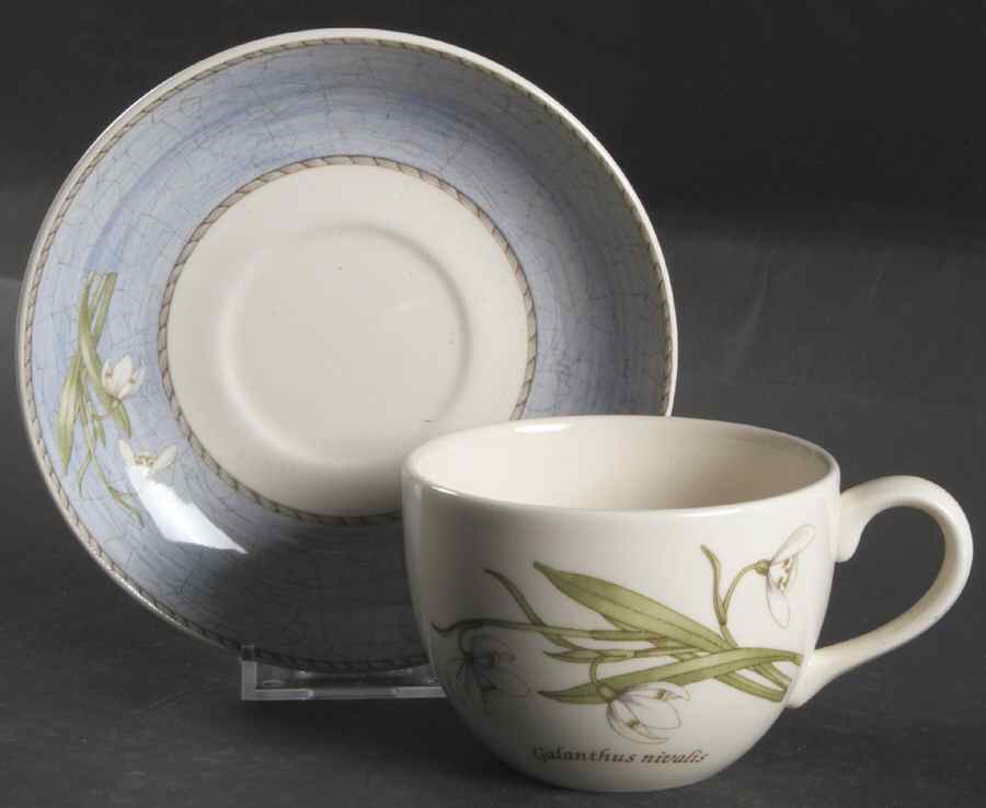 Sarah's Garden Snowdrop Flat Cup & Saucer Set by Wedgwood-1