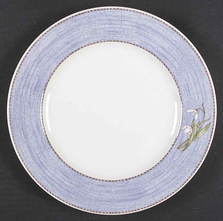 Sarah's Garden Snowdrop Dinner Plate by Wedgwood-1