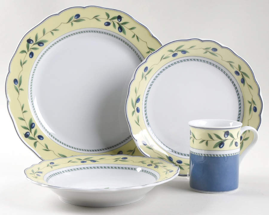 Tuscan Harvest 4 Piece Place Setting by Wedgwood-1