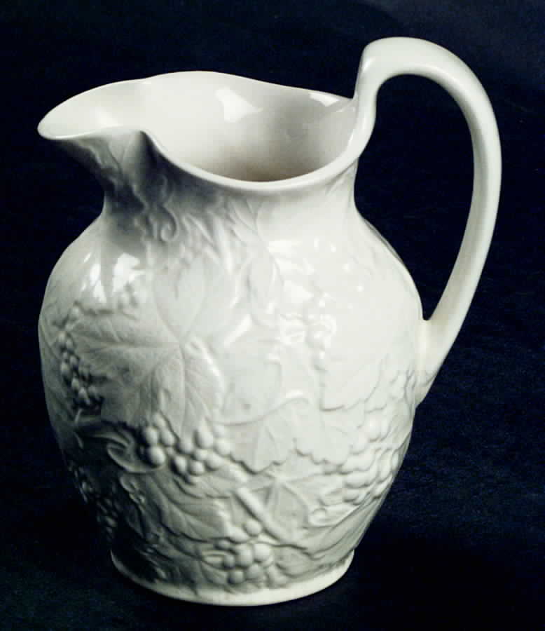 Strawberry & Vine (Bone Or Earthenware) 8 Oz Jug by Wedgwood-1