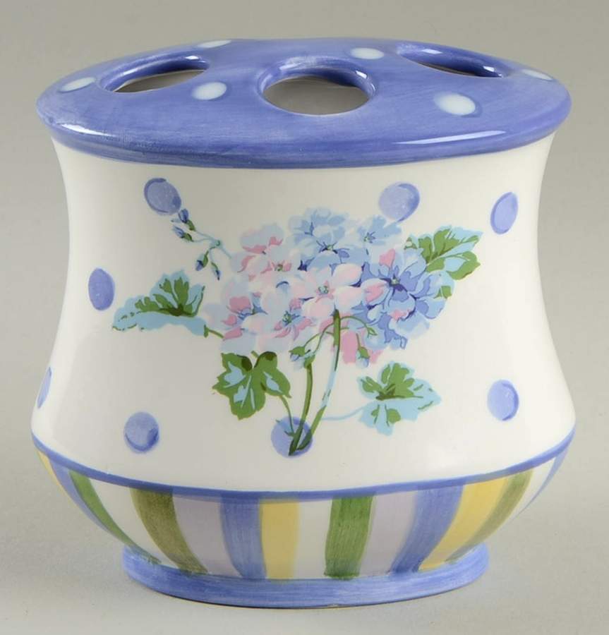 Blossom Hill Toothbrush Holder by Waverly-1