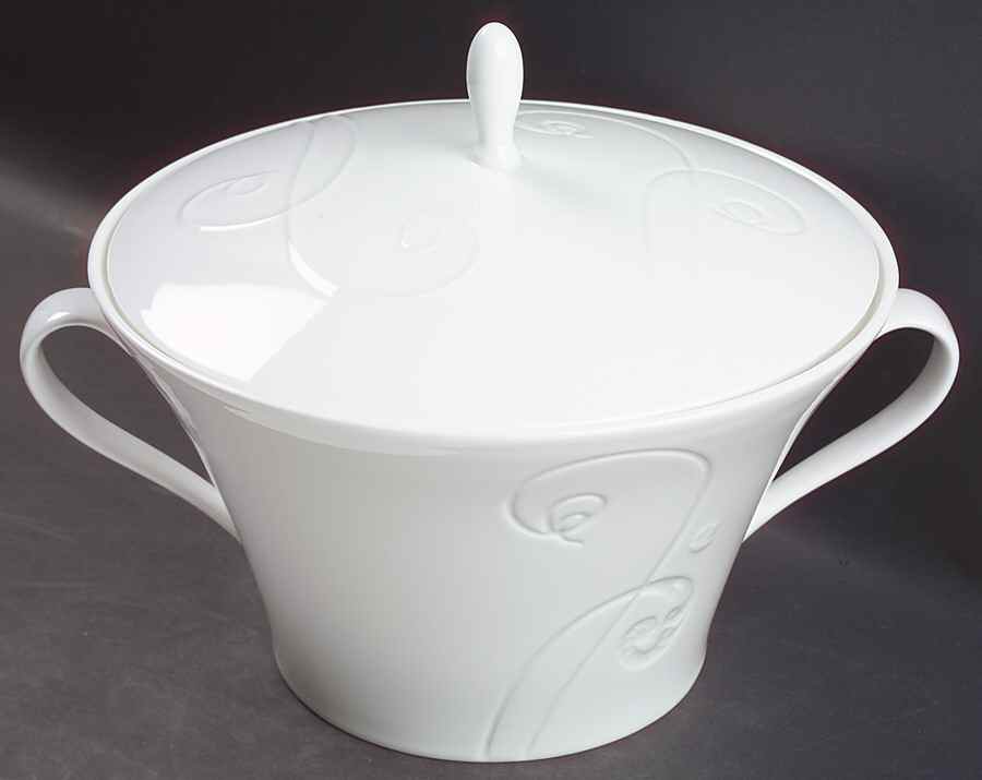 Nature Tureen &  Lid by Wedgwood-1
