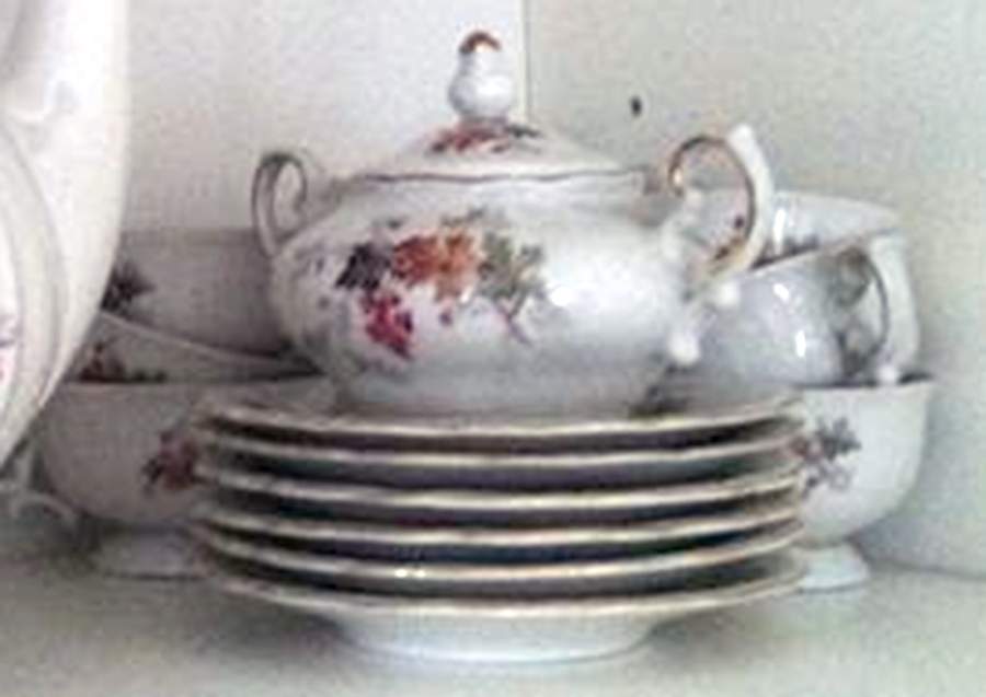 RXH57 Footed Cup & Saucer Set by Retsch & Co-1