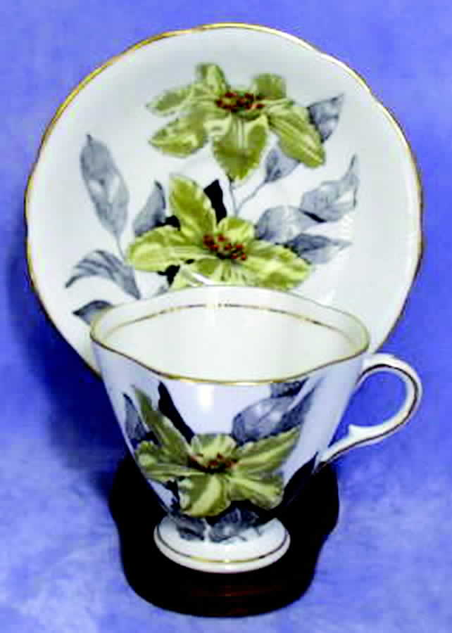 565 Footed Cup & Saucer Set by Windsor (England)-1