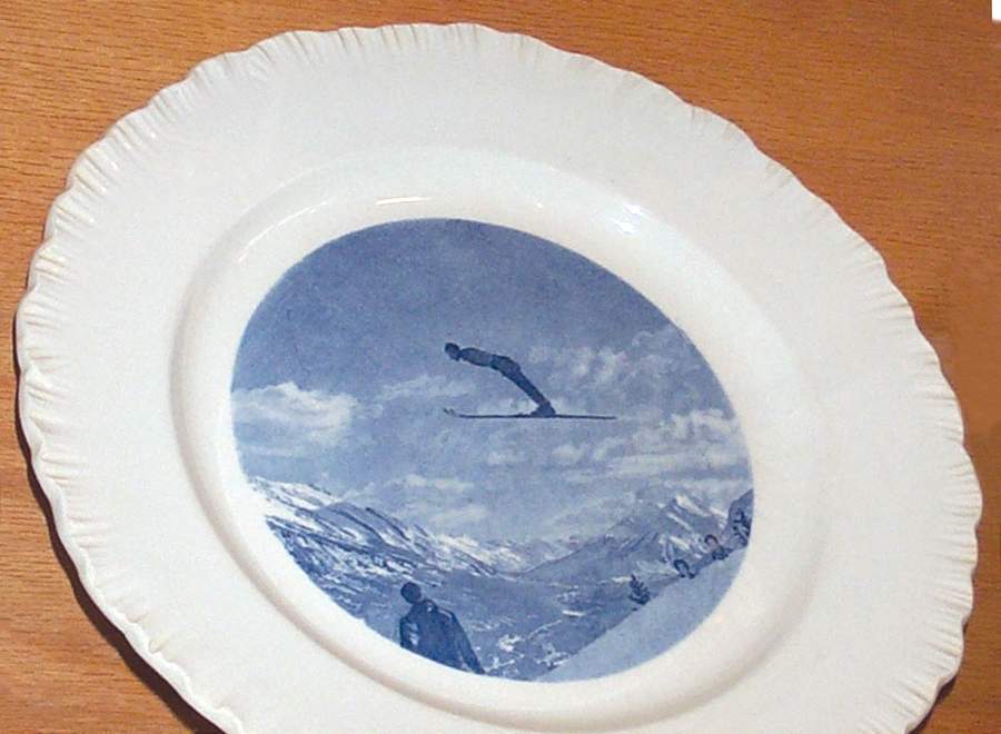 WW505 Blue Dinner Plate by Wedgwood-1