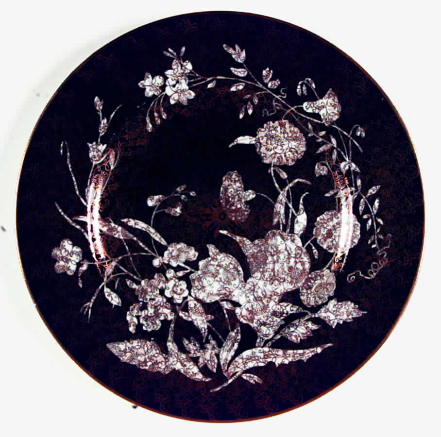 WW211 Dinner Plate by Wedgwood-1
