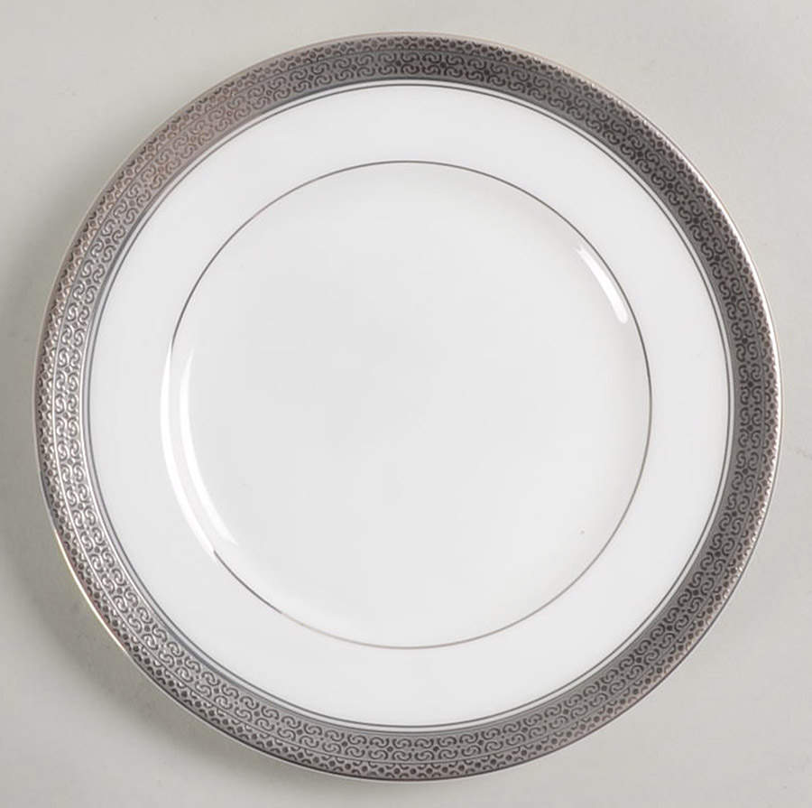 Newgrange Platinum Bread & Butter Plate by Waterford China-1
