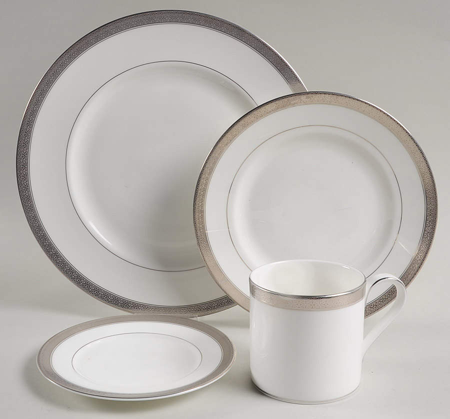 Newgrange Platinum 4 Piece Place Setting by Waterford China-1