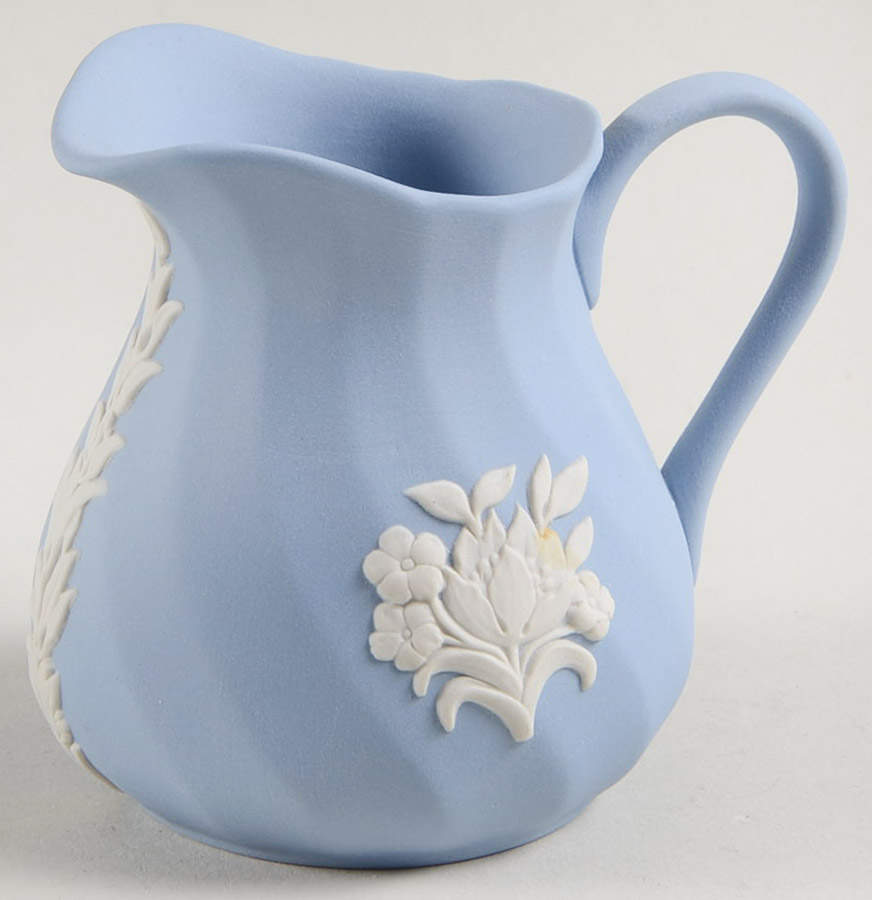 Cream Color on Lavender Spiral Flute Creamer by Wedgwood-1