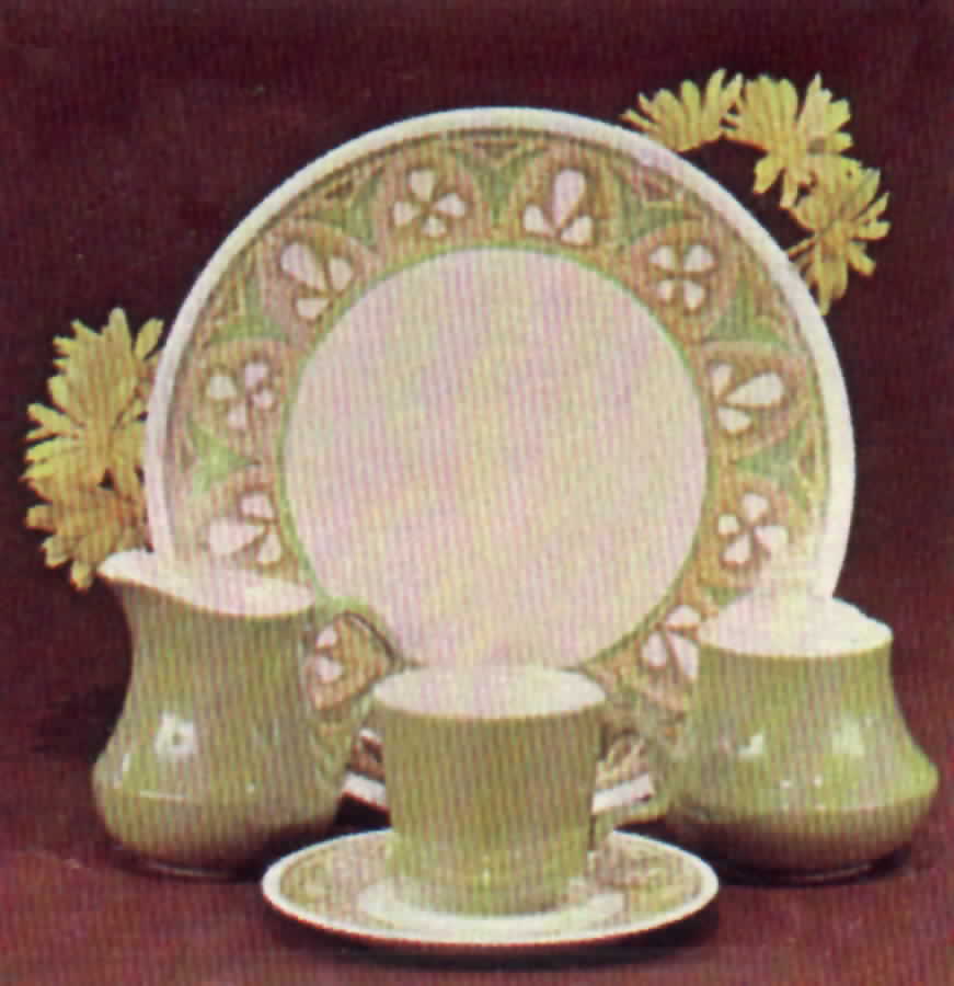Shamrock (Bristol Shape) Flat Cup & Saucer Set by Homer Laughlin -1